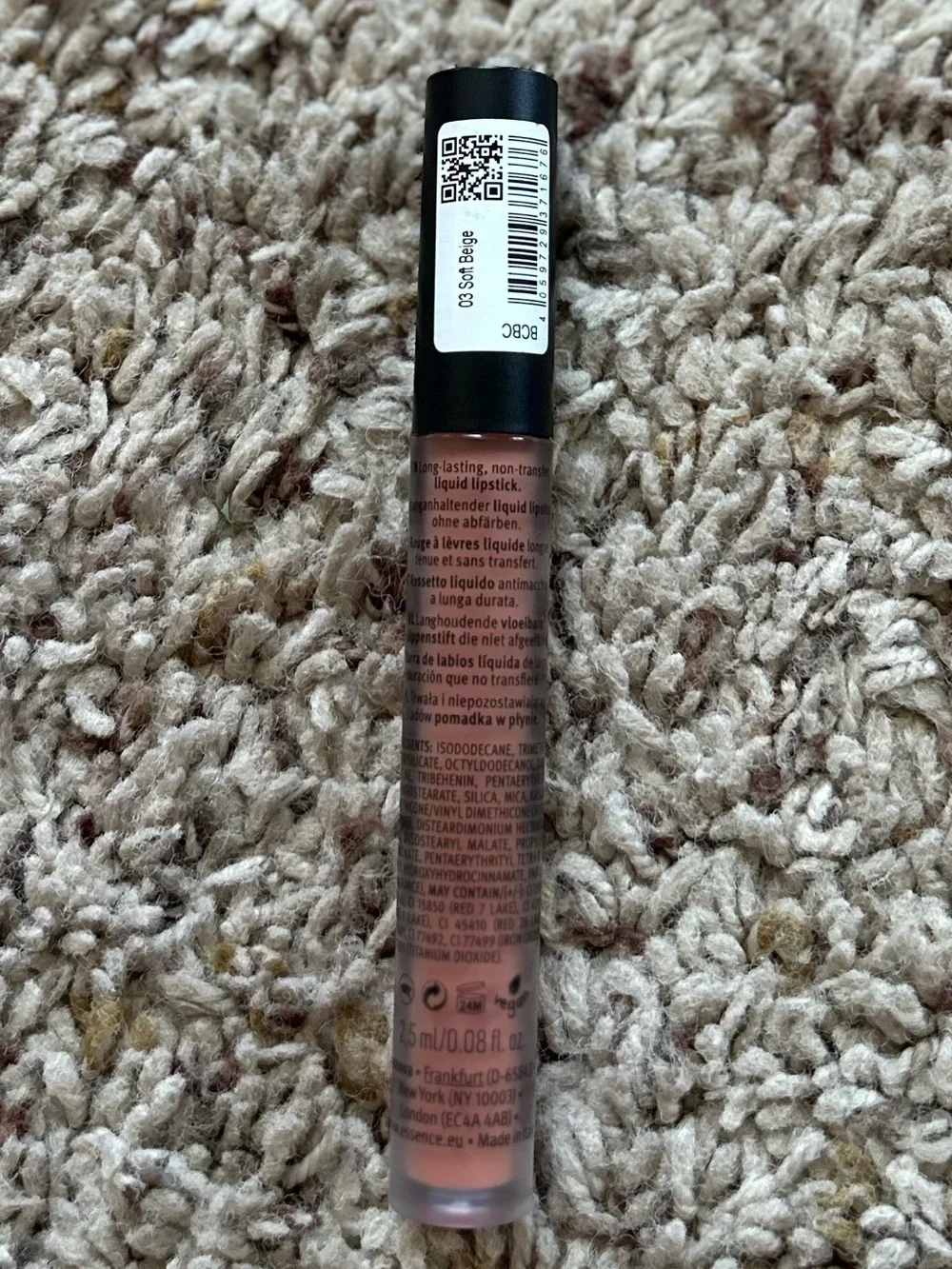 🆕Essence 8h Matte Liquid Lipstick - Soft Beige